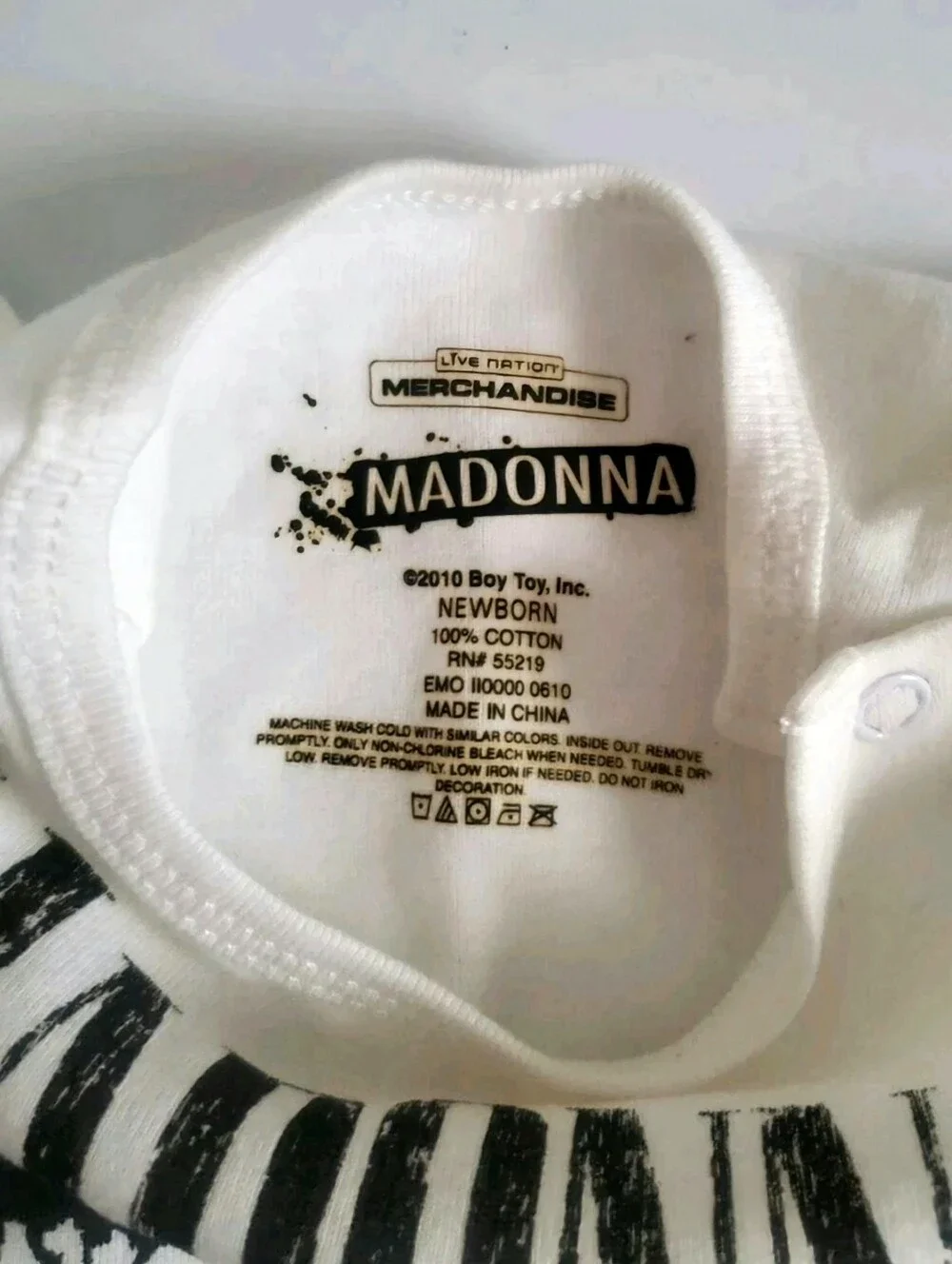 Madonna  - Who's That Girl 1987 Tour - Live Nation - Baby Bodysuit Newborn - NWT